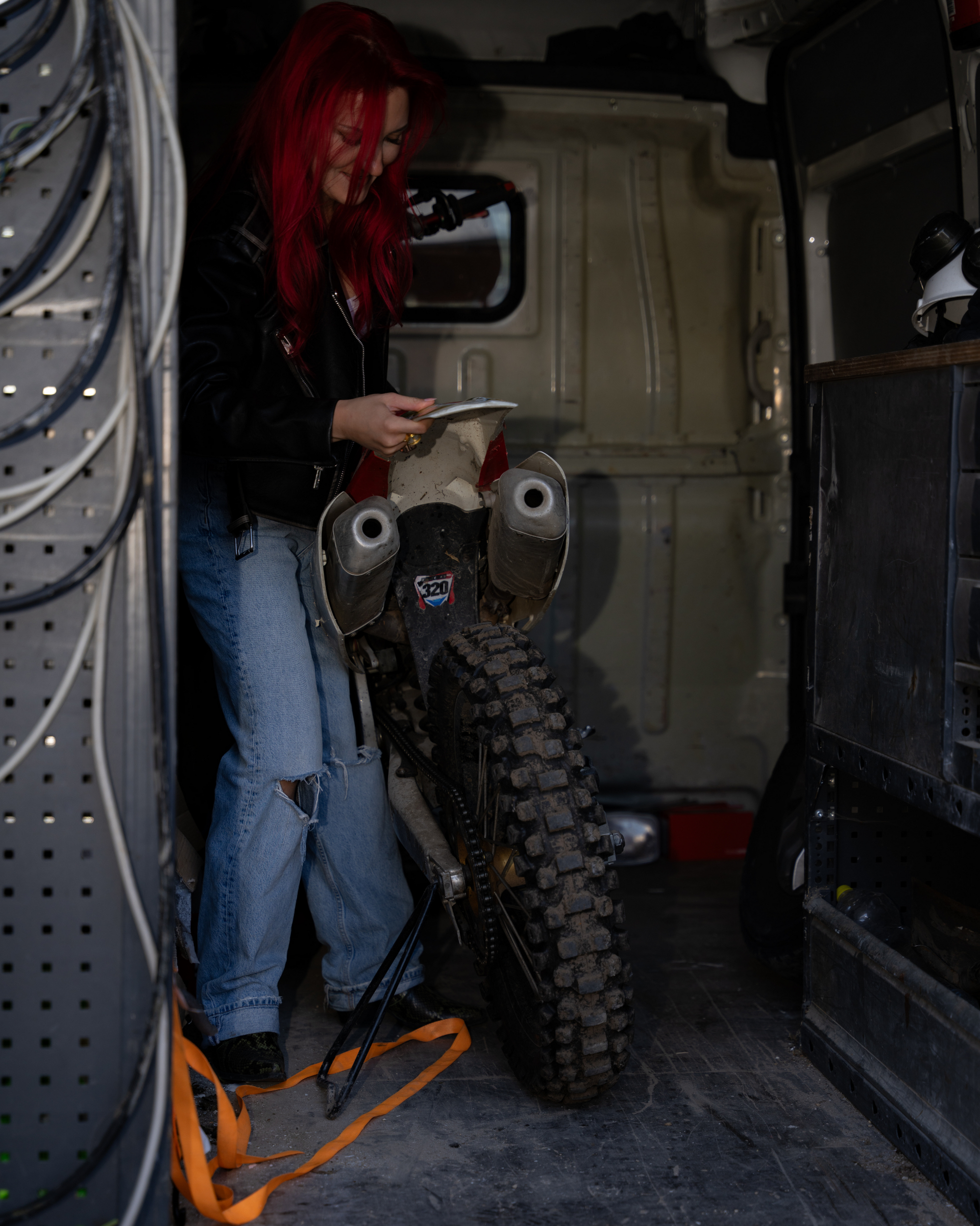 SheRidez "Ride Like a She" T-shirt – Sort