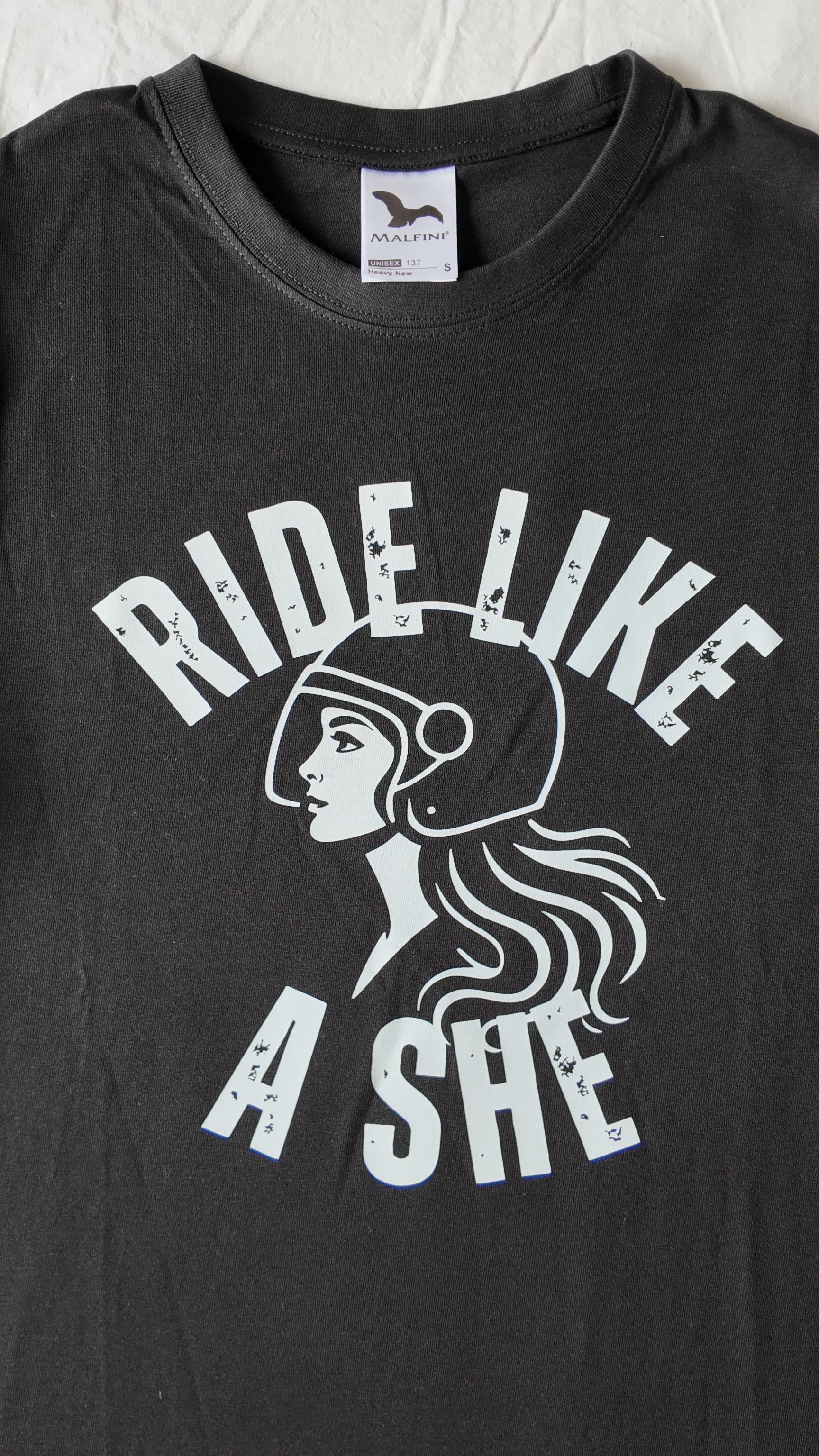 SheRidez "Ride Like a She" T-shirt – Sort