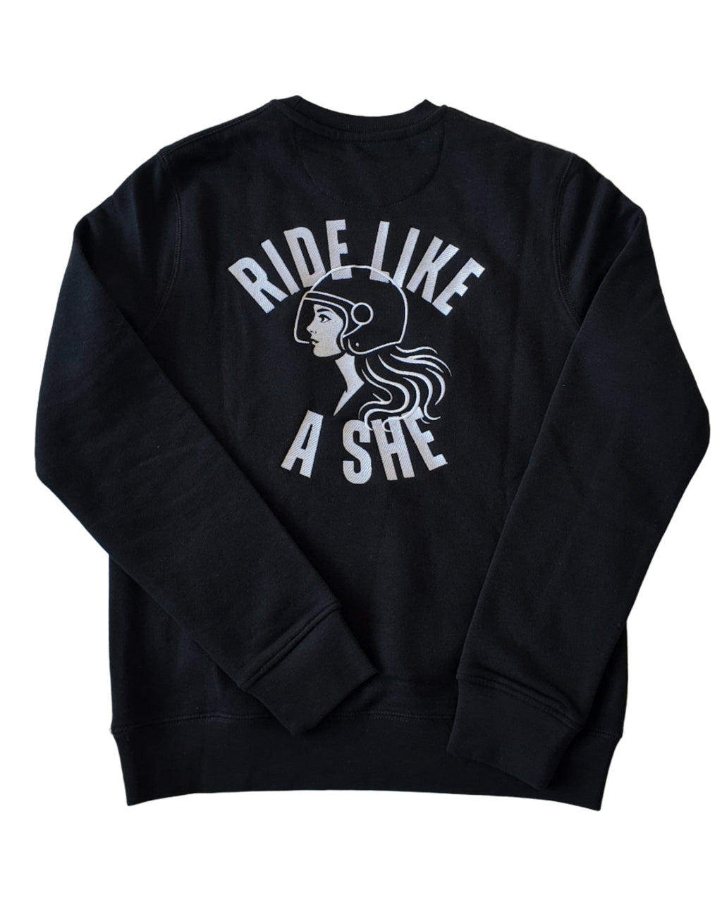 SheRidez Signature Sweatshirt – "Ride Like A She" – Sort (Broderet ryg)